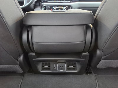2025 GMC Sierra 1500 4WD Crew Cab Short Box SLT