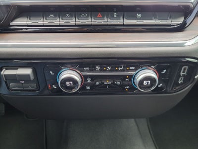 2025 GMC Sierra 1500 4WD Crew Cab Short Box SLT