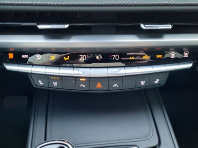 2024 Cadillac XT4 AWD Premium Luxury