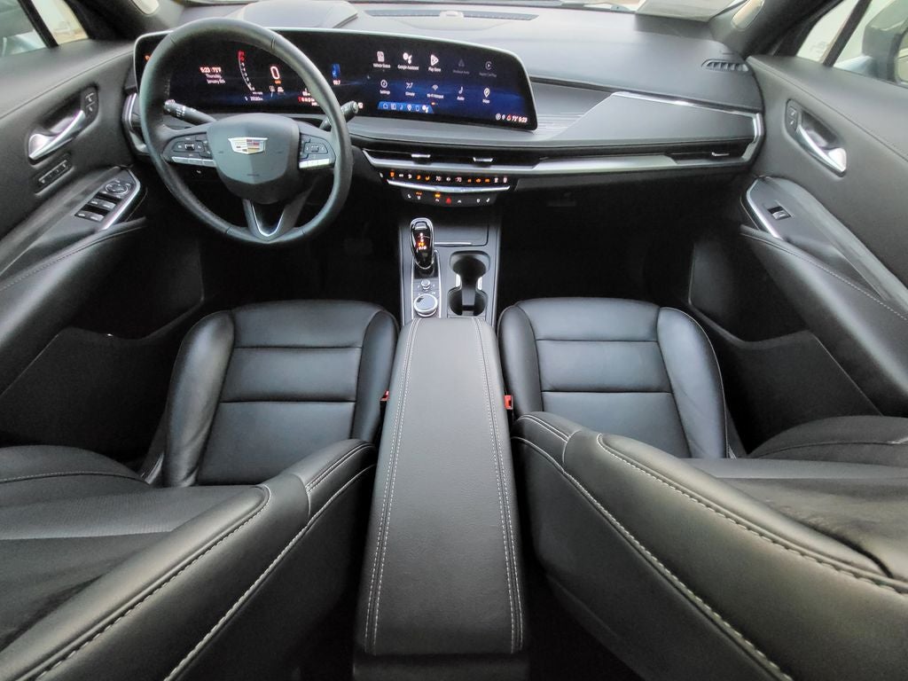 2024 Cadillac XT4 AWD Premium Luxury