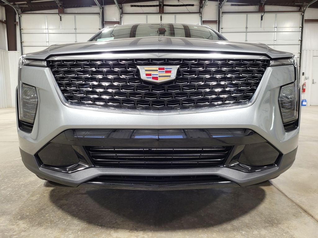 2024 Cadillac XT4 AWD Premium Luxury