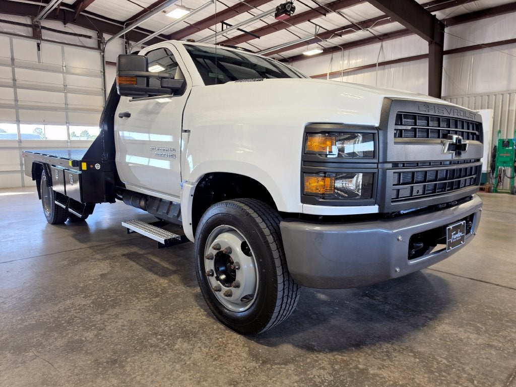 2024 Chevrolet Silverado 6500HD 1WT