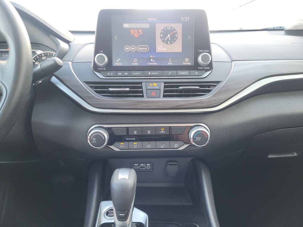 2024 Nissan Altima SV FWD