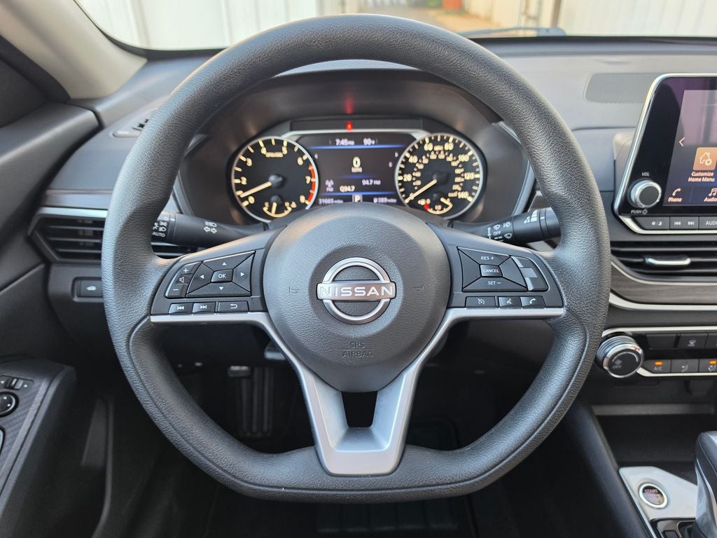 2025 Nissan Altima SV FWD