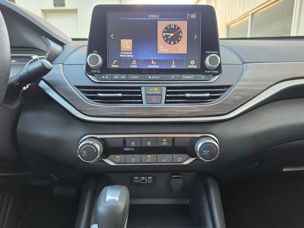 2025 Nissan Altima SV FWD
