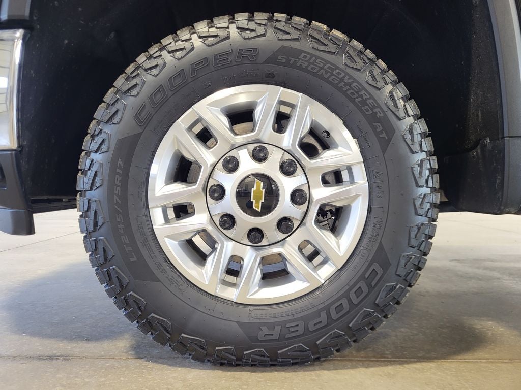 2025 Chevrolet Silverado 2500HD 4WD Crew Cab Standard Bed LT