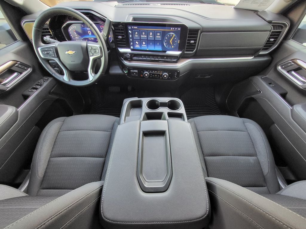 2025 Chevrolet Silverado 2500HD 4WD Crew Cab Standard Bed LT