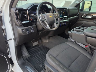 2025 Chevrolet Silverado 2500HD 4WD Crew Cab Standard Bed LT