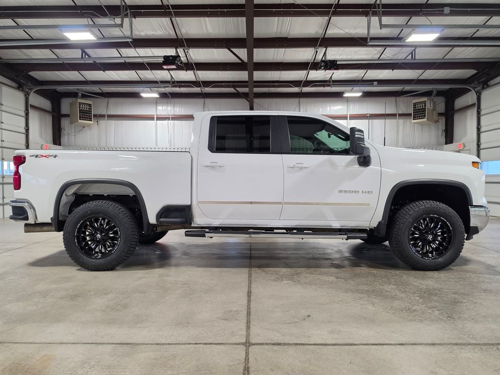 2025 Chevrolet Silverado 2500HD 4WD Crew Cab Standard Bed LT