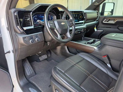 2024 Chevrolet Silverado 2500HD 4WD Crew Cab Standard Bed High Country