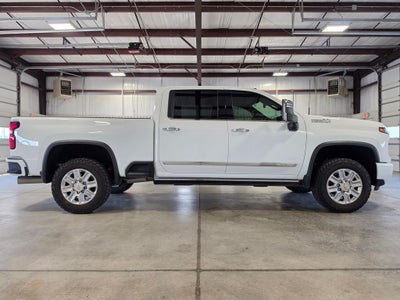 2024 Chevrolet Silverado 2500HD 4WD Crew Cab Standard Bed High Country