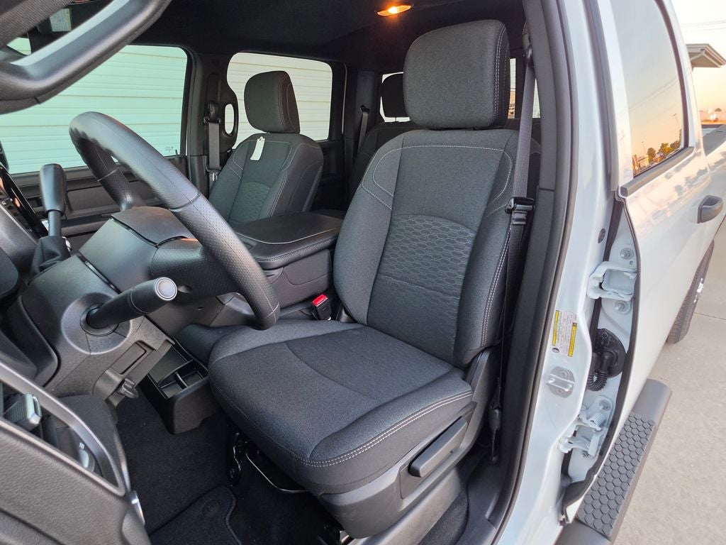 2026 RAM Ram 2500 RAM 2500 TRADESMAN CREW CAB 4X4 8' BOX