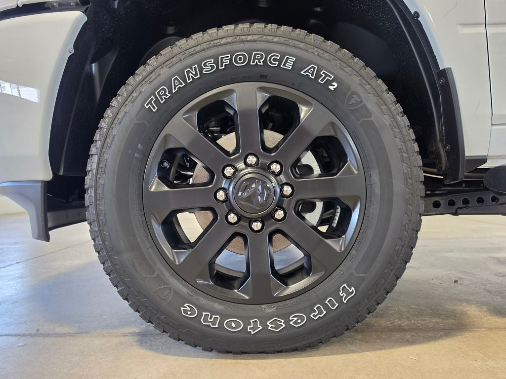 2026 RAM 2500 RAM 2500 BLACK EXPRESS CREW CAB 4X4 8' BOX