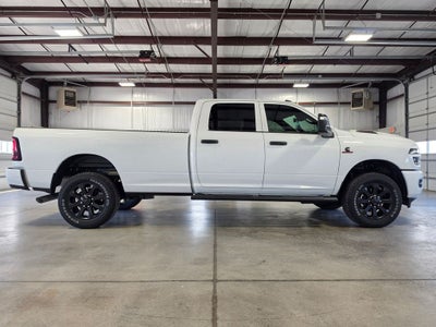 2026 RAM 2500 RAM 2500 BLACK EXPRESS CREW CAB 4X4 8' BOX