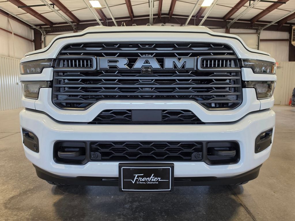 2026 RAM 2500 RAM 2500 BLACK EXPRESS CREW CAB 4X4 8' BOX
