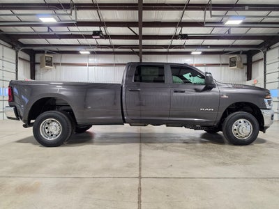 2027 RAM Ram 3500 RAM 3500 BIG HORN CREW CAB 4X4 8' BOX