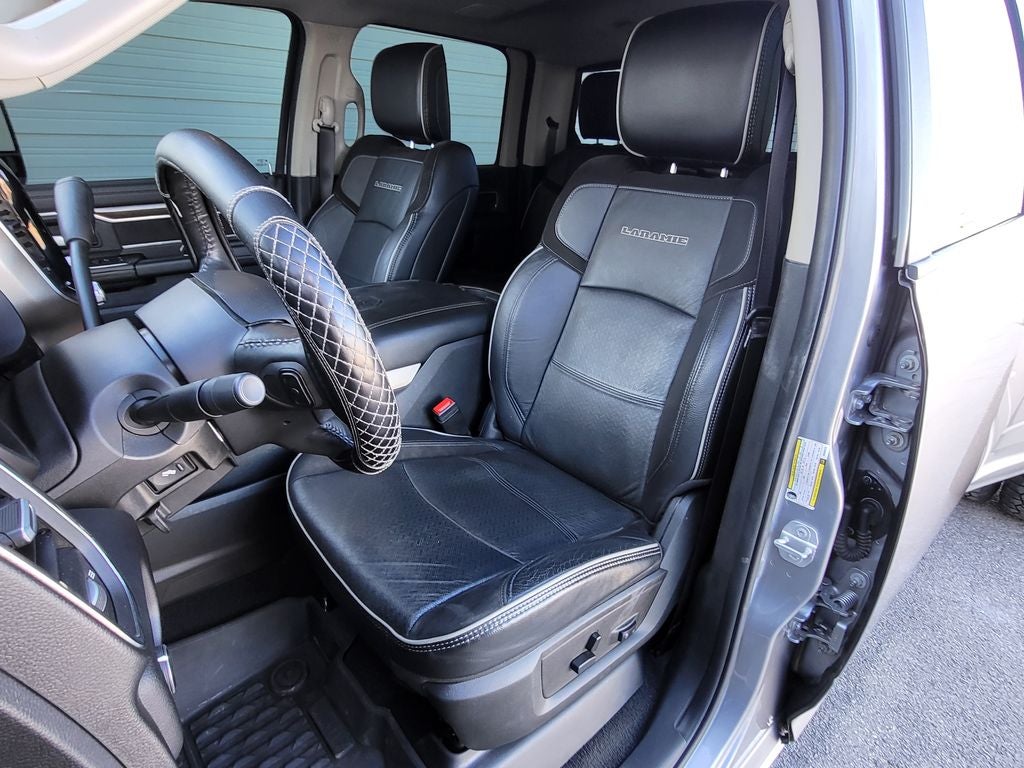 2024 RAM 3500 Laramie Crew Cab 4x4 8' Box