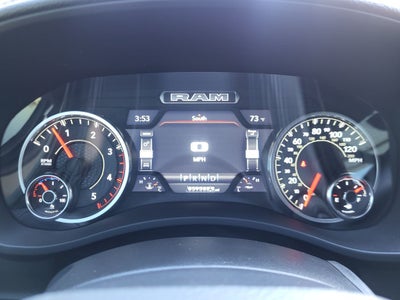 2024 RAM 3500 Laramie Crew Cab 4x4 8' Box