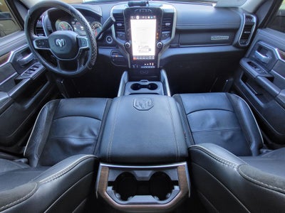 2024 RAM 3500 Laramie Crew Cab 4x4 8' Box