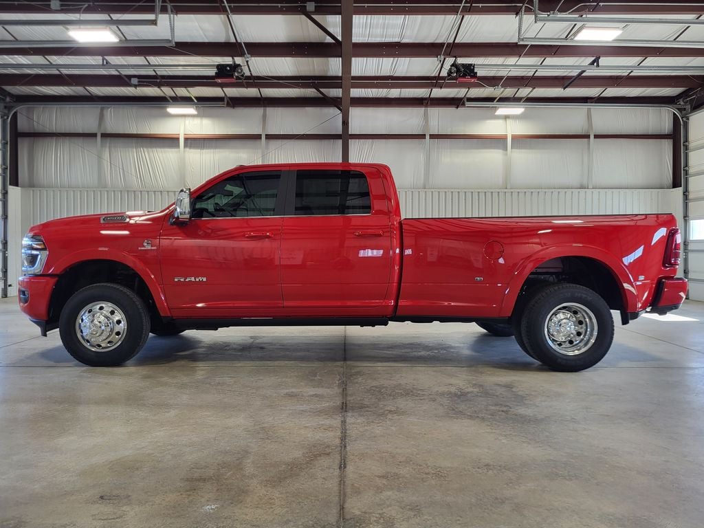 2026 RAM Ram 3500 RAM 3500 LIMITED LONGHORN CREW CAB 4X4 8' BOX
