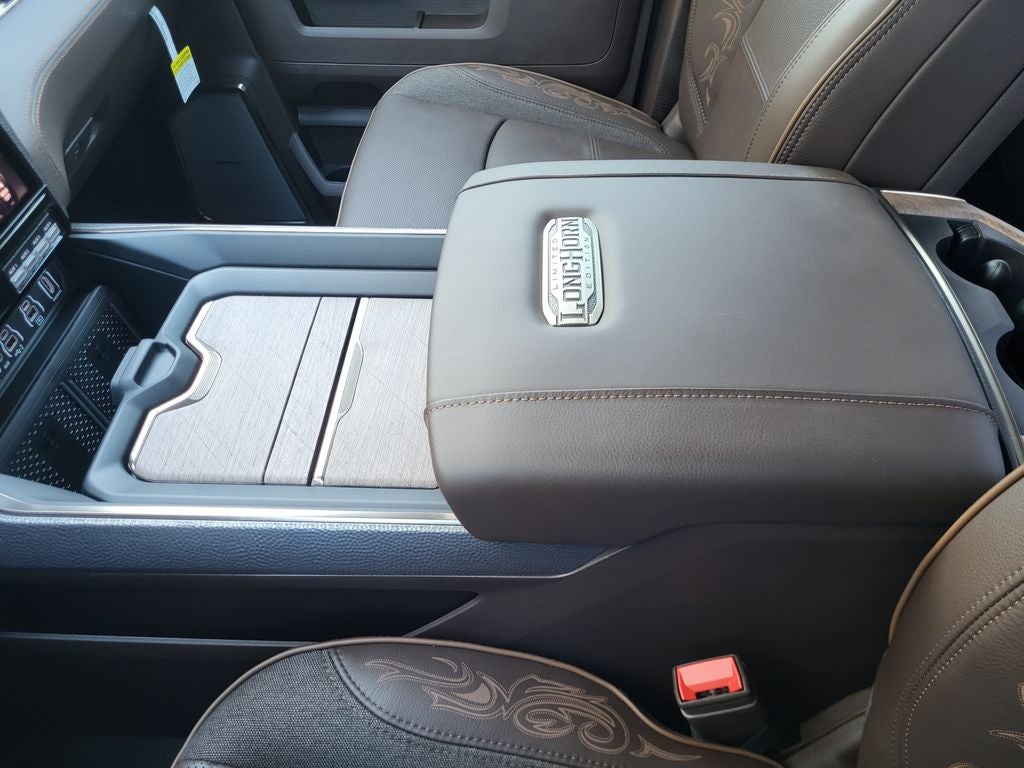 2026 RAM Ram 3500 RAM 3500 LIMITED LONGHORN CREW CAB 4X4 8' BOX