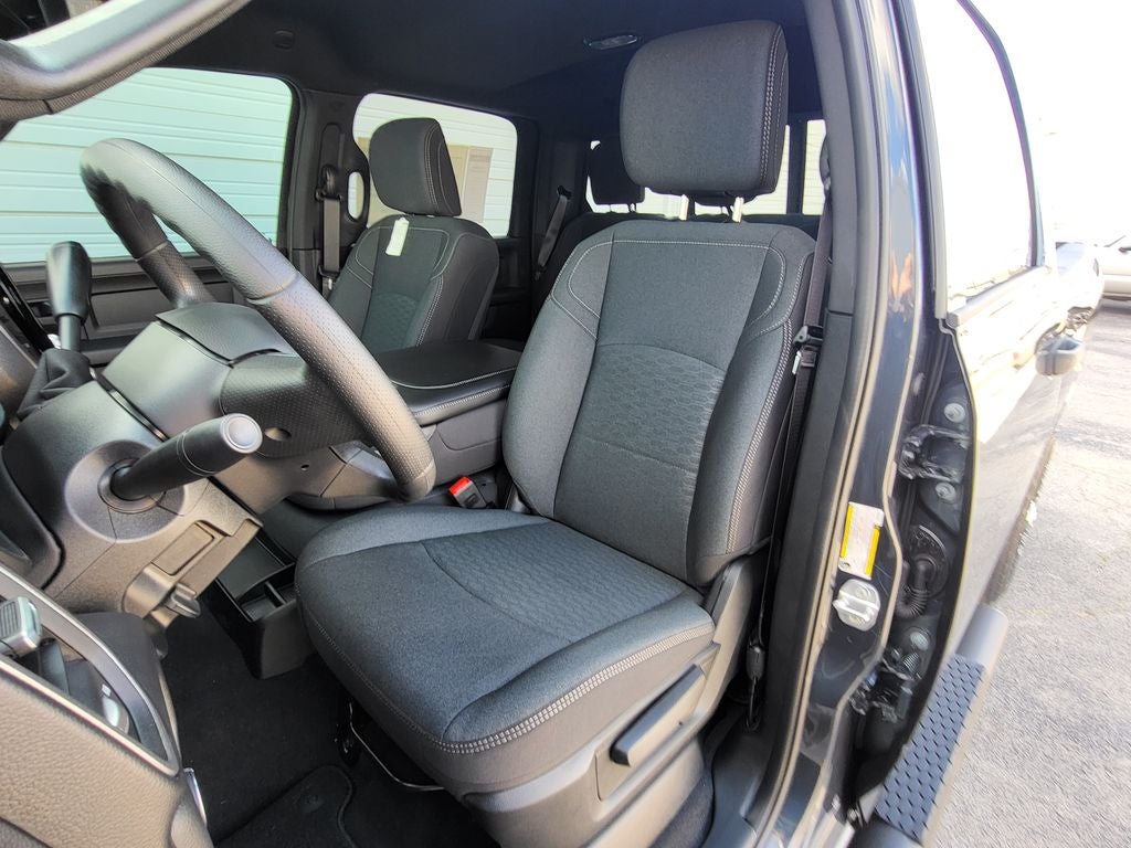 2025 RAM Ram 2500 RAM 2500 TRADESMAN CREW CAB 4X4 6'4' BOX