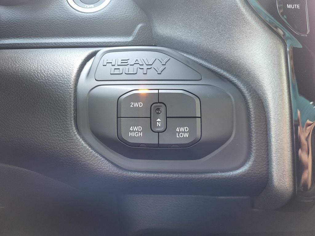 2025 RAM Ram 2500 RAM 2500 TRADESMAN CREW CAB 4X4 6'4' BOX