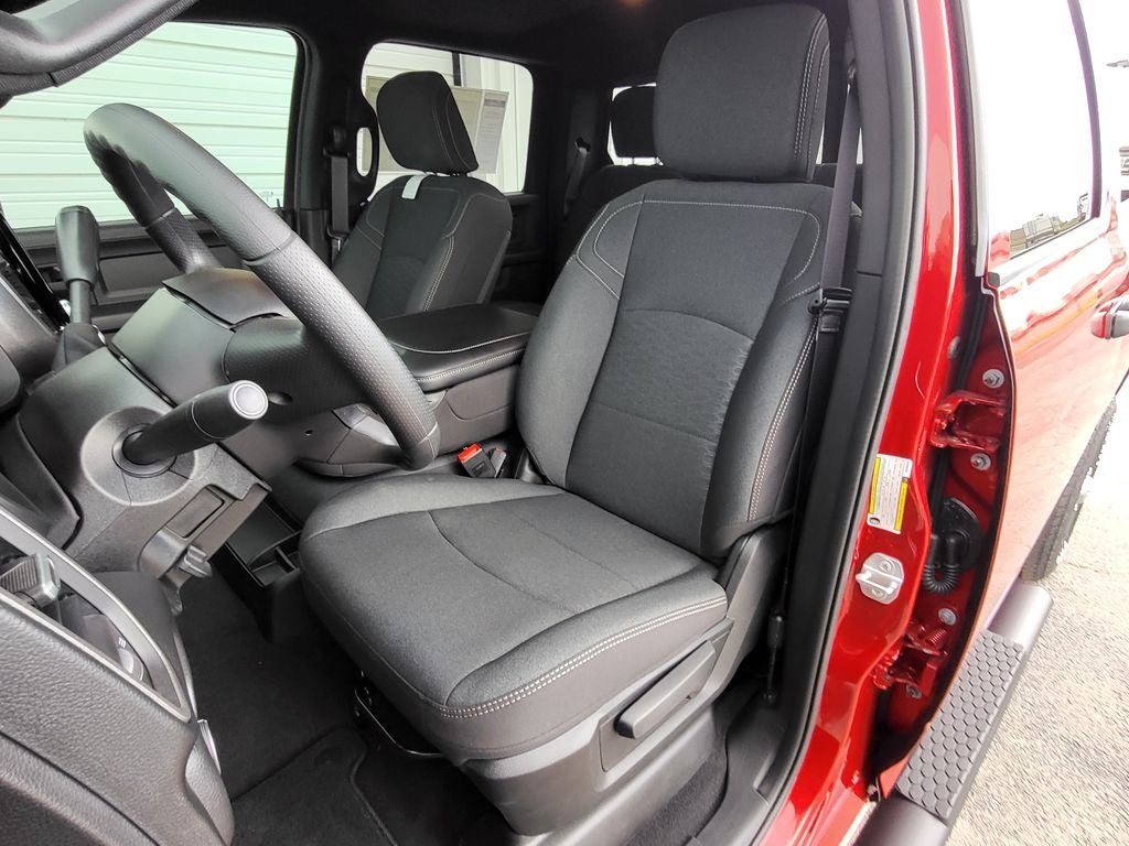 2025 RAM Ram 2500 RAM 2500 TRADESMAN CREW CAB 4X4 6'4' BOX