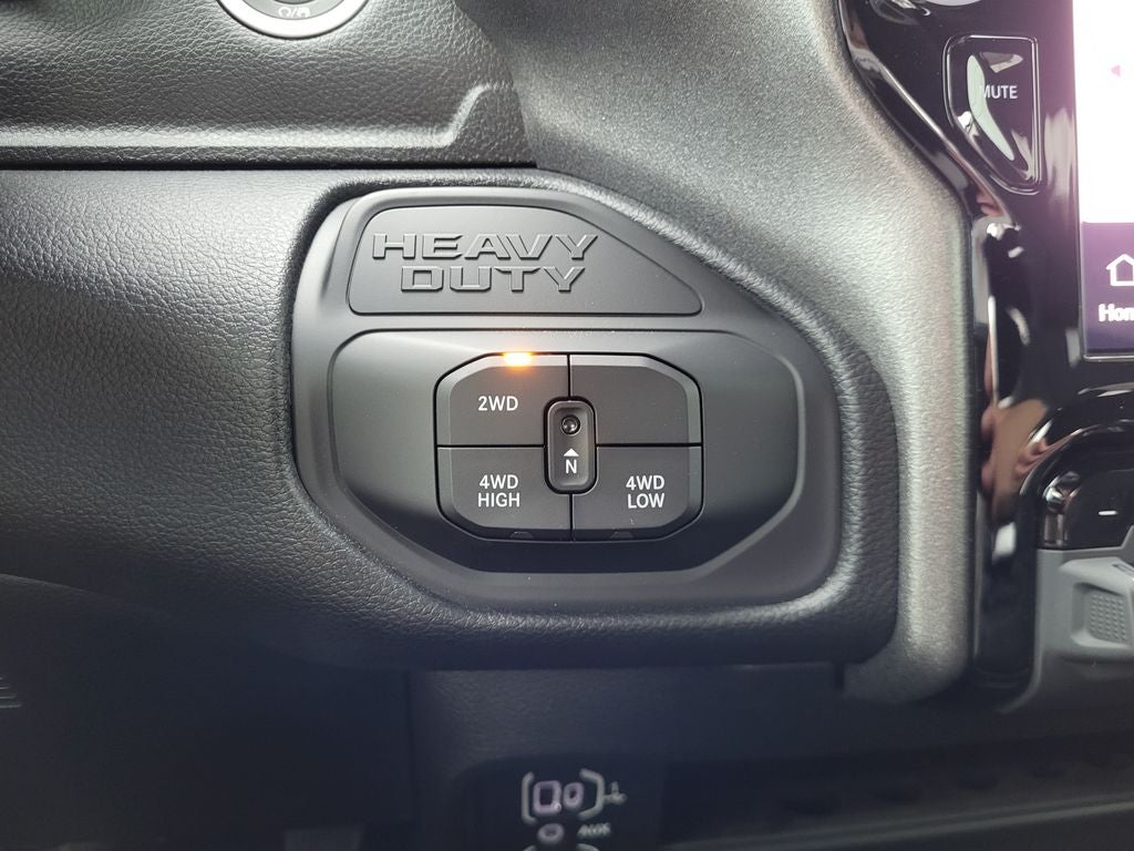 2025 RAM Ram 2500 RAM 2500 TRADESMAN CREW CAB 4X4 6'4' BOX