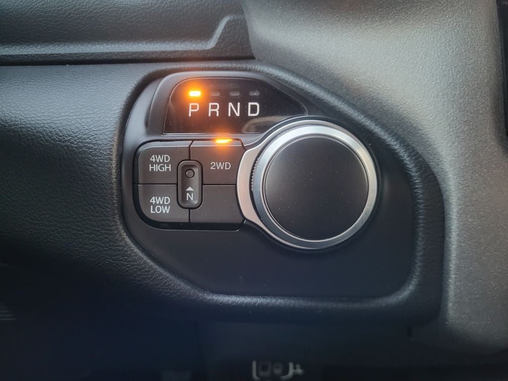 2023 RAM 2500 Tradesman Crew Cab 4x4 6'4' Box