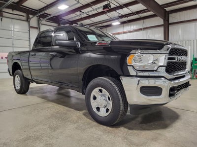 2023 RAM 2500 Tradesman Crew Cab 4x4 6'4' Box