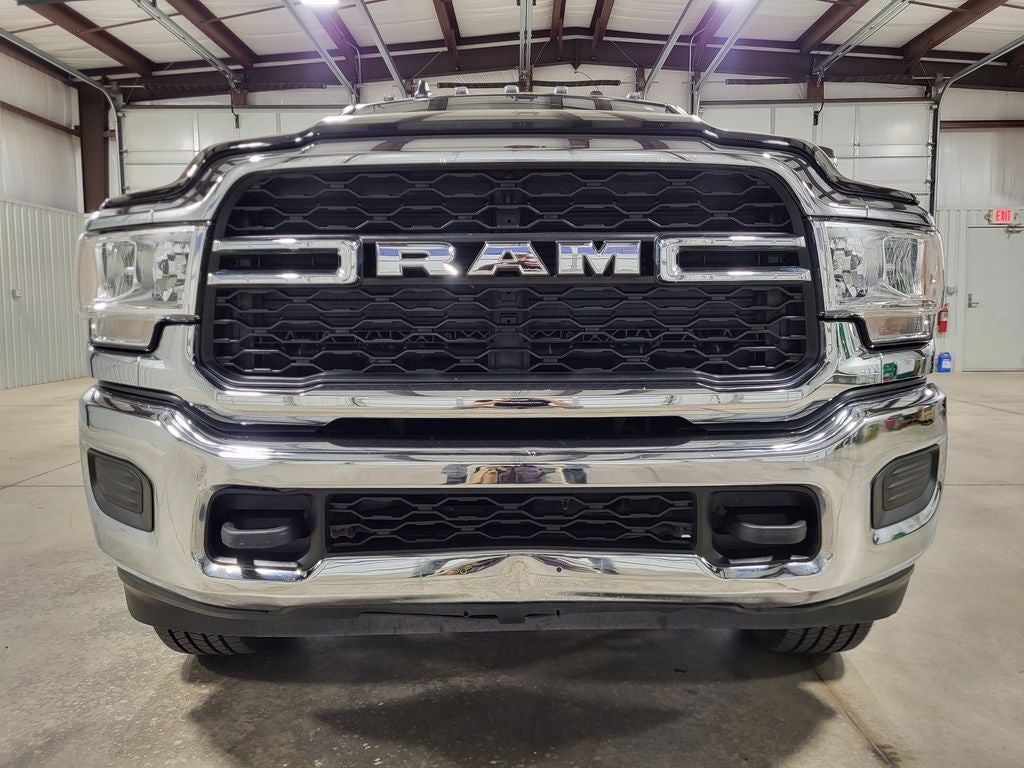 2023 RAM 2500 Tradesman Crew Cab 4x4 6'4' Box