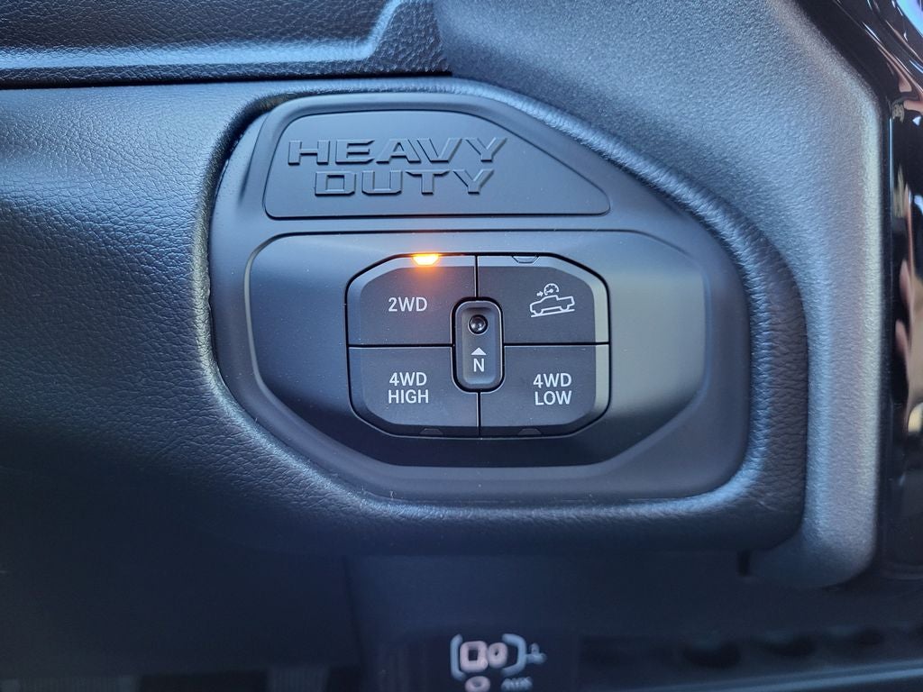 2026 RAM Ram 2500 RAM 2500 WARLOCK CREW CAB 4X4 6'4' BOX