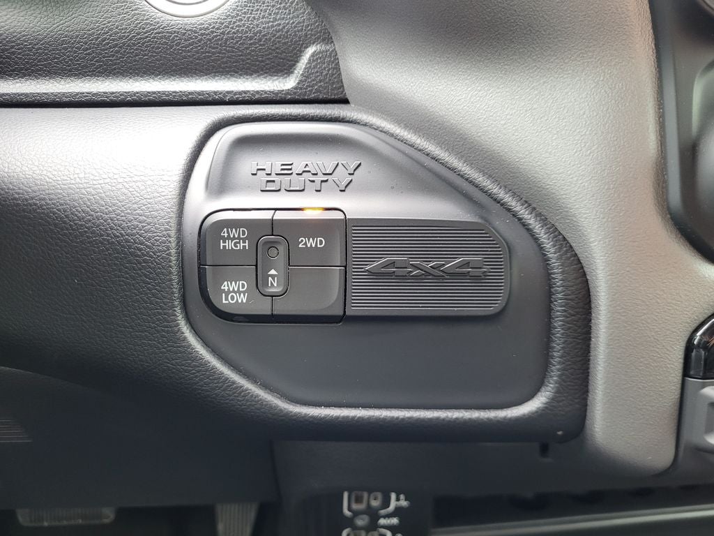 2024 RAM 2500 Big Horn Crew Cab 4x4 6'4' Box