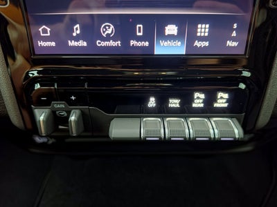 2027 RAM Ram 2500 RAM 2500 BLACK EXPRESS CREW CAB 4X4 8' BOX