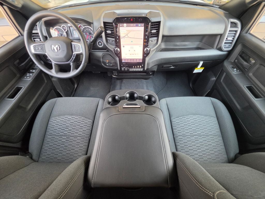 2026 RAM 2500 RAM 2500 TRADESMAN CREW CAB 4X4 8' BOX