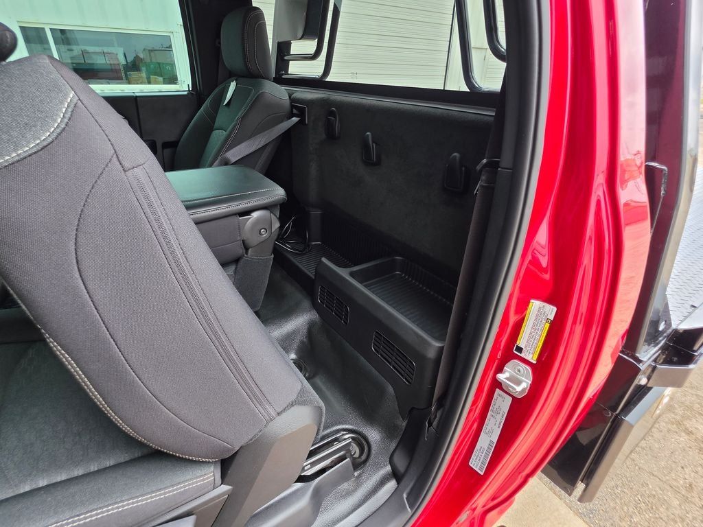 2026 RAM 3500 Chassis Tradesman/Big Horn