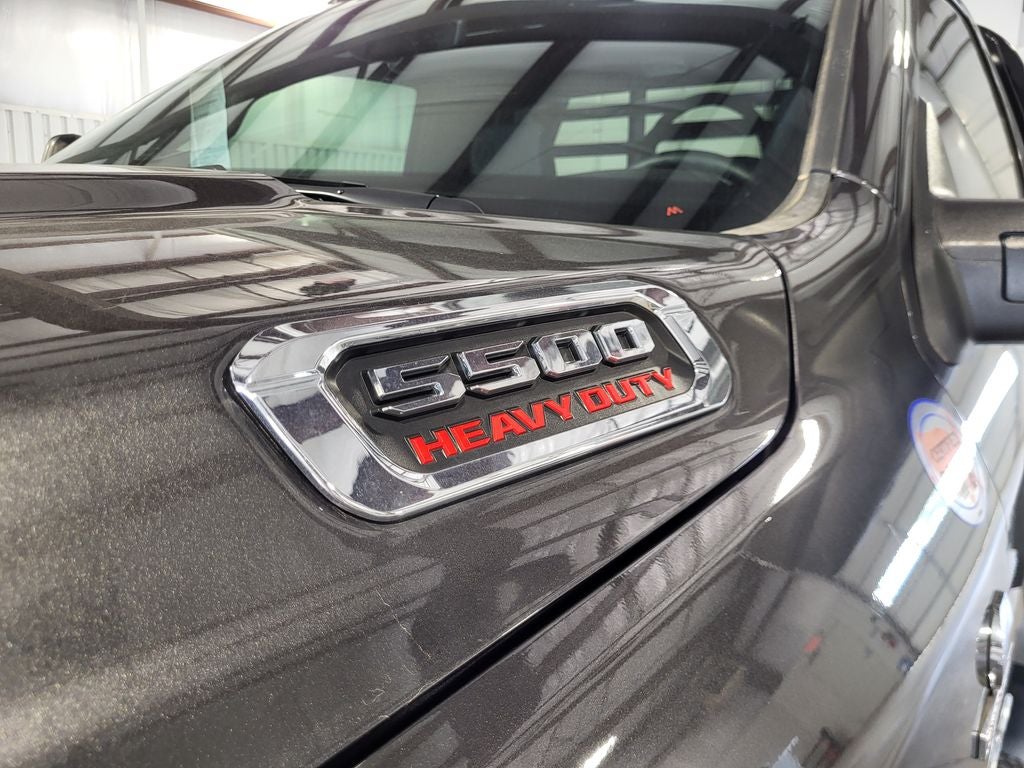 2024 RAM 5500 Chassis Tradesman/SLT