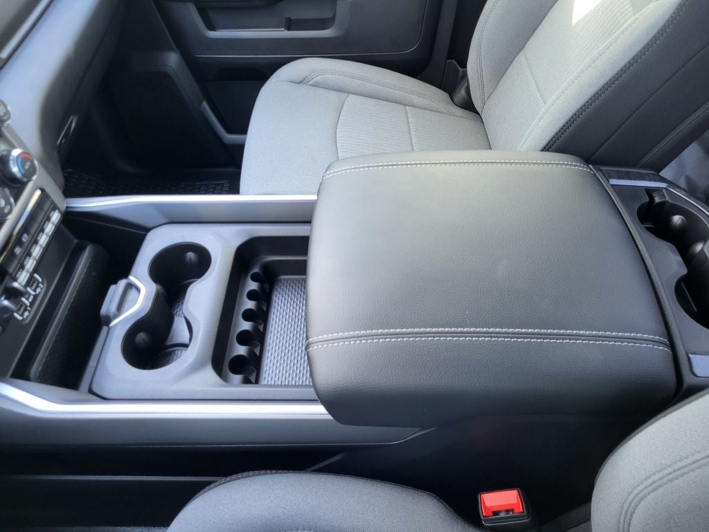 2024 RAM 5500 Chassis Tradesman/SLT