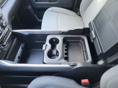 2024 RAM 5500 Chassis Tradesman/SLT