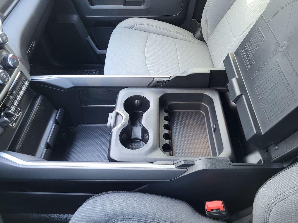 2024 RAM 5500 Chassis Tradesman/SLT