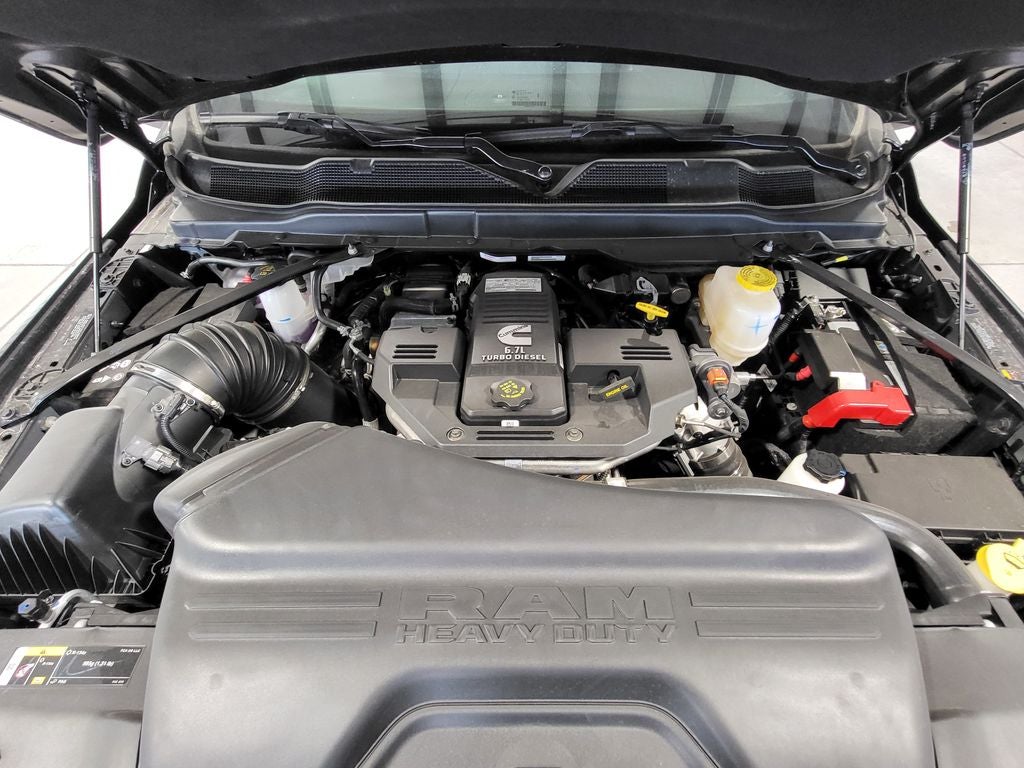 2024 RAM 5500 Chassis Tradesman/SLT