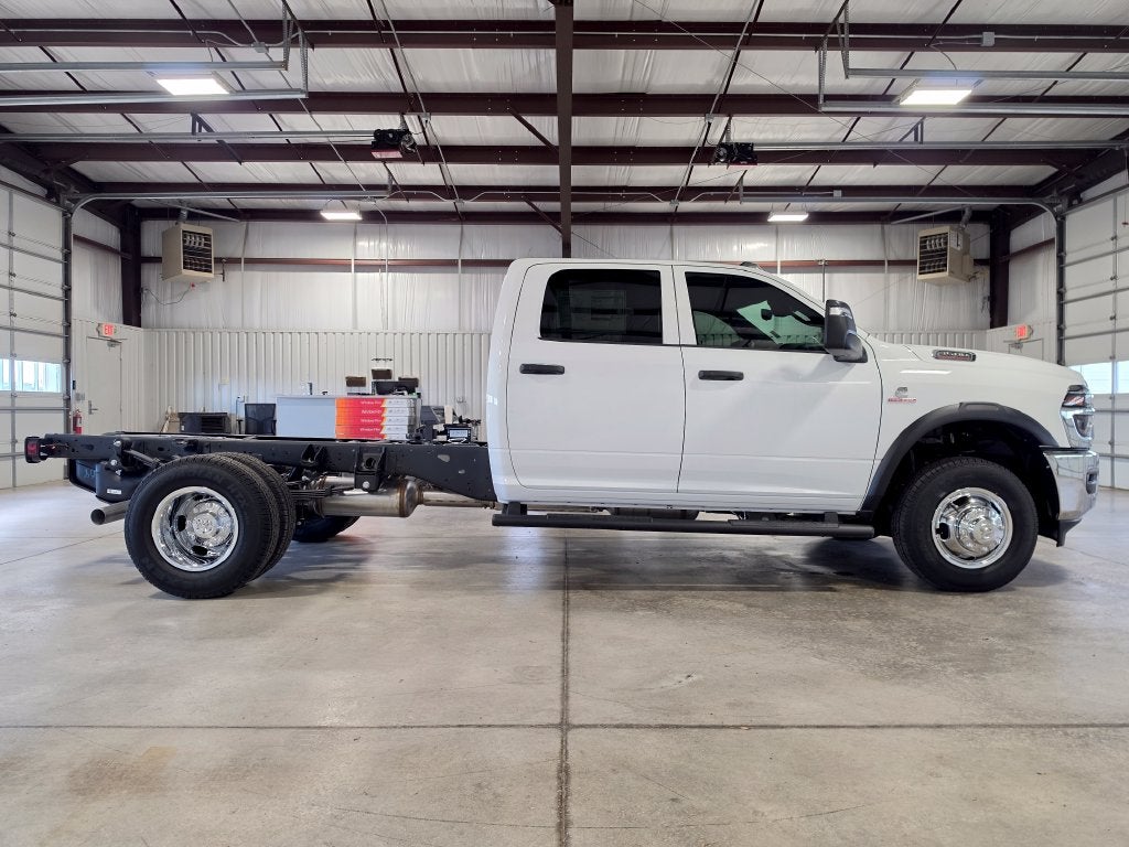 2026 RAM Ram 3500 Chassis Cab RAM 3500 TRADESMAN CREW CAB CHASSIS 4X4 60' CA