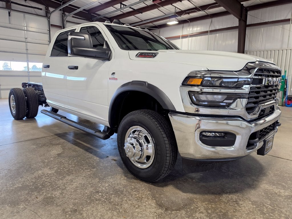 2026 RAM Ram 3500 Chassis Cab RAM 3500 TRADESMAN CREW CAB CHASSIS 4X4 60' CA