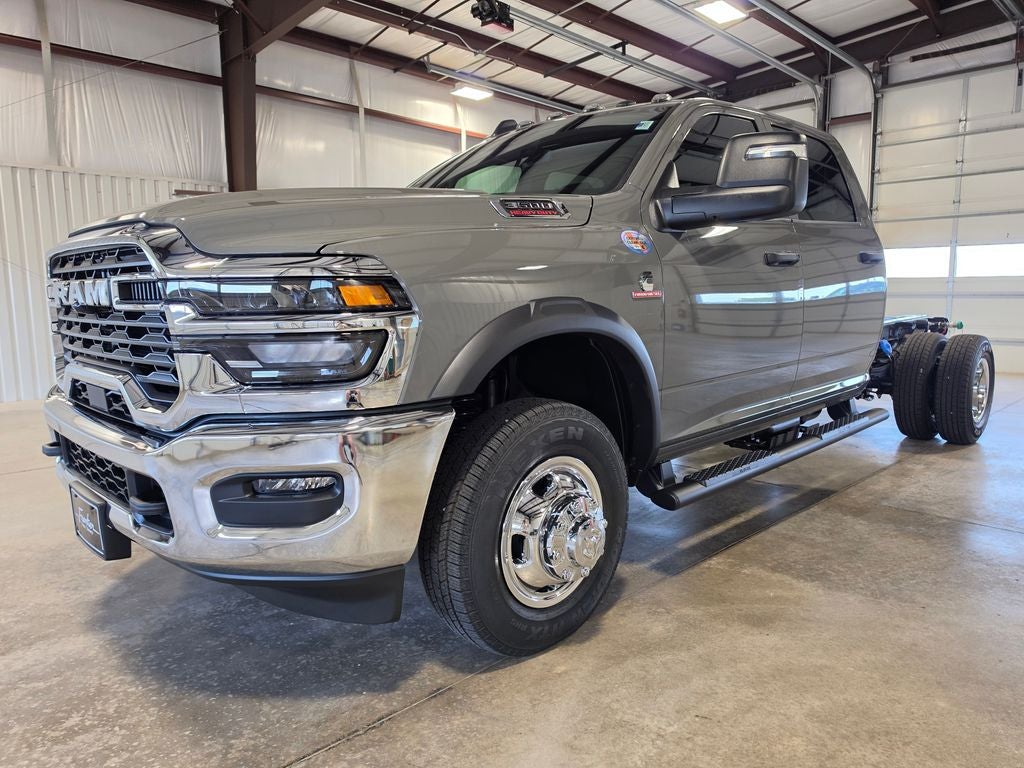 2026 RAM Ram 3500 Chassis Cab RAM 3500 TRADESMAN CREW CAB CHASSIS 4X4 60' CA
