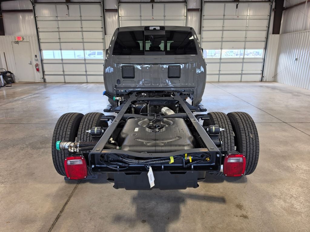 2026 RAM Ram 3500 Chassis Cab RAM 3500 TRADESMAN CREW CAB CHASSIS 4X4 60' CA
