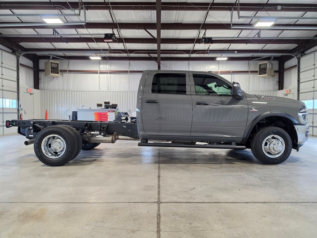2026 RAM Ram 3500 Chassis Cab RAM 3500 TRADESMAN CREW CAB CHASSIS 4X4 60' CA
