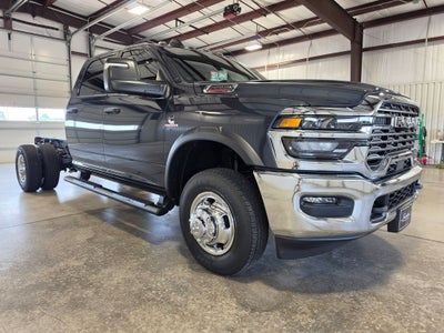 2026 RAM 3500 Chassis RAM 3500 TRADESMAN CREW CAB CHASSIS 4X4 60' CA