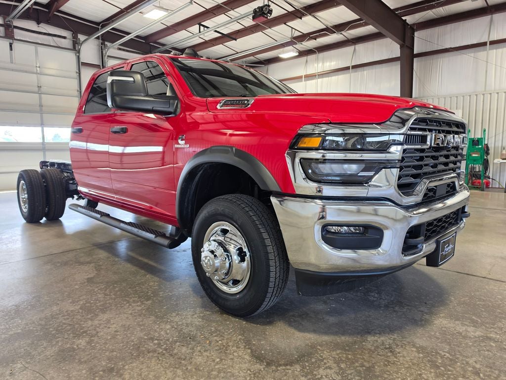 2026 RAM Ram 3500 Chassis Cab RAM 3500 TRADESMAN CREW CAB CHASSIS 4X4 60' CA