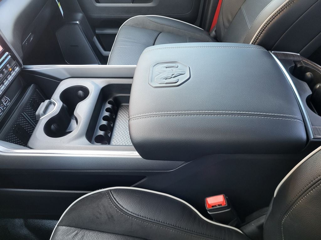 2026 RAM Ram 3500 Chassis Cab RAM 3500 BIG HORN CREW CAB CHASSIS 4X4 60' CA